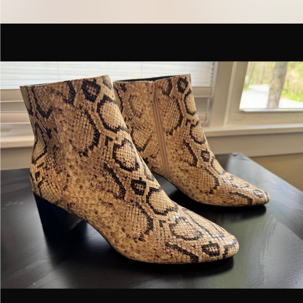 Zara Beige Snakeskin Ankle Booties